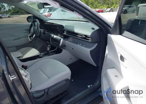 2024 Hyundai Kona Sel z USA, uszkodzony, nr VIN KM8HB3AB2RU088680